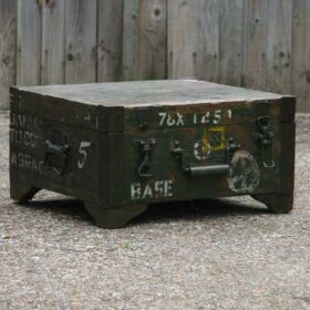 kh7-kr-70a indian furniture box storage military original again