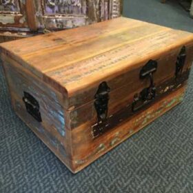 kh8 M 4441 indian furniture trunk storage medium left