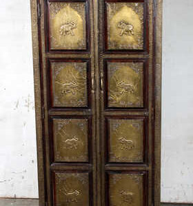 K64-60111 indian furniture cabinet brass elephants grand