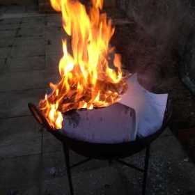 K62-img_8003 indian garden kadai fire pit bowl stand camping bbq original burning tax paperwork