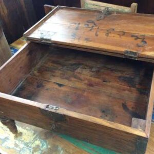 kh17-RS2019-26-a indian furniture old teak table low lid open