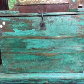 kh18 001 D indian furniture trunk vintage teak front