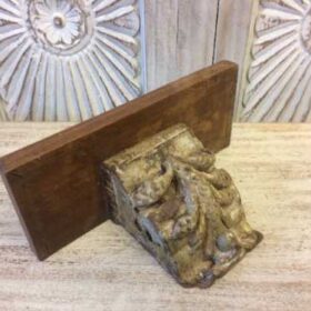 kh19 RS2020 082 indian furniture wall shelf carved corbel A