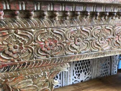 k77 IMG_2725 indian furniture carved front console table spindle unusual close left