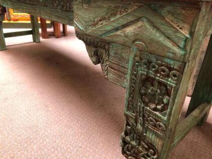k77 IMG_2743 indian furniture bench carved green right close