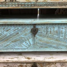 KH23 KH 185 indian furniture pale blue storage trunk sultan front