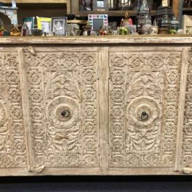 KH23 KH 212 indian furniture 4 door white sideboard carved close up