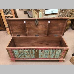 KH23 KH 216 indian furniture red and green sultans trunk main