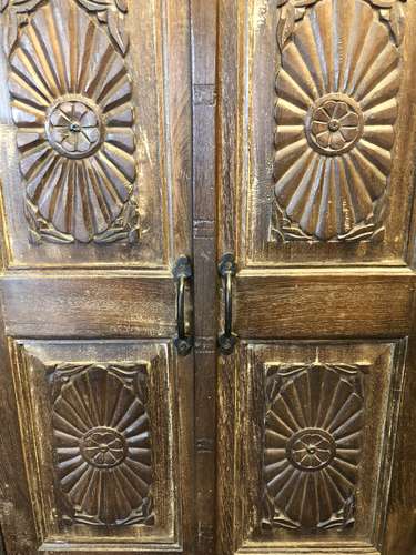 K78 2635 indian furntirue large carved door cabinet teak details