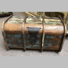 k78 2887 b indian furniture small seamans trunk rounded main