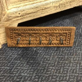 k78 1492 indian accessory carved panel with hooks flowers main