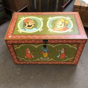 k79 2371 indian furniture beautiful painted trunk green red figures top