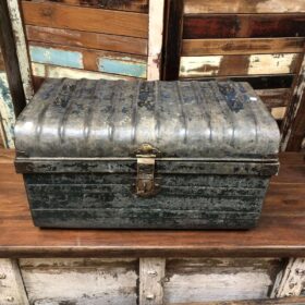 kh24 122 a indian furniture deep metal trunk main