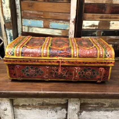 kh24 168 indian furniture hand painted metal trunk front
