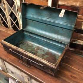 kh24 48 indian furniture metal storage trunk open