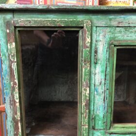 kh25 111 indian furniture green glass sideboard close