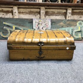 kh25 121 a indian furniture metal trunk mustard front