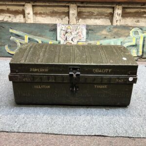 kh25 121 g indian furniture metal trunk domed green front