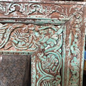 kh25 183 indian furniture slim green carved mirror close up