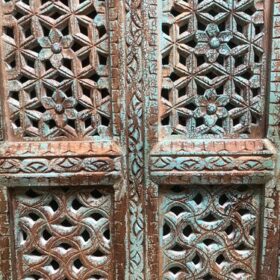 kh26 5 indian furniture carved panel 103 x 146cm close