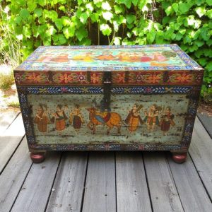 kh27 207 a indian furniture large hand painted trunk front