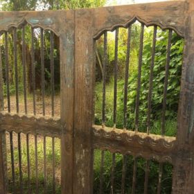 k82 7163 a indian furniture vintage gates lower bars