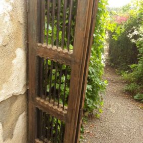 k82 7163 a indian furniture vintage gates apart