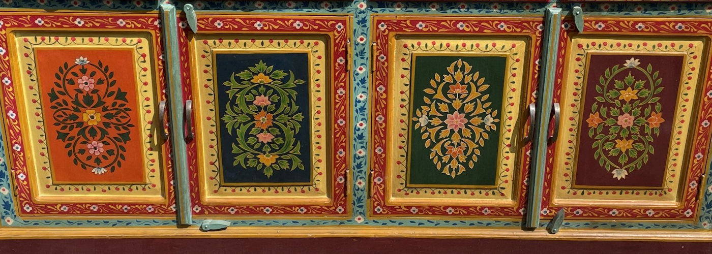 hand-painted slider 2025