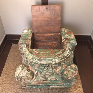 k82 7083 c indian accessory gift old vintage pillar bases open