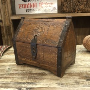 k82 7837 indian accessory gift little hut shaped box main