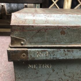 k82 7161 b indian furniture vintage 'steamer' trunks close