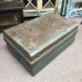 k82 7161 b indian furniture vintage 'steamer' trunks back