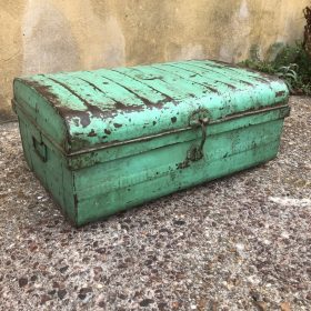 k82 7161 d indian furniture vintage 'steamer' trunks main