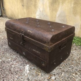 k82 7161 e indian furniture vintage 'steamer' trunks main