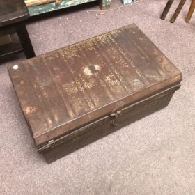 k82 7161 f indian furniture vintage 'steamer' trunks top