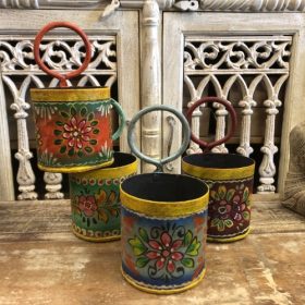 kh28 146 indian accessory gift small colourful iron pots main artwork