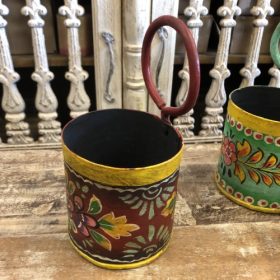 kh28 146 indian accessory gift small colourful iron pots red hand painted