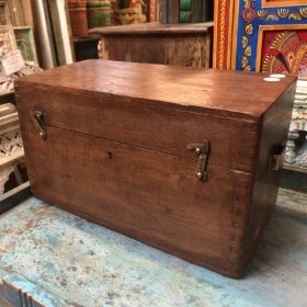 kh28 31 a indian accessory gift small old teak vintage box right