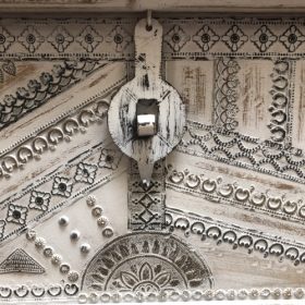 kh28 m 23452 indian furniture attractive white trunk clasp
