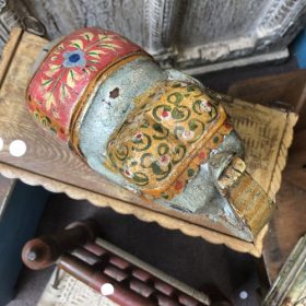 kh28 245 a indian accessory gift painted wooden elephants grey blue