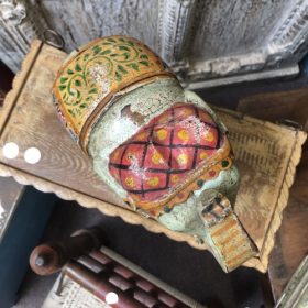 kh28 245 d indian accessory gift painted wooden elephants sage green