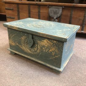kh28 m 11618 indian furniture heather blue storage trunk main