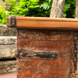 k83 7106 indian furniture large clasped trunk wooden