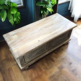 k83 7111 indian furniture stunning carved trunk pale