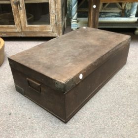 k83 7161 b indian furniture vintage 'steamer' trunks decorative