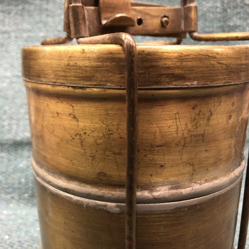 k82 4891 a indian accessory gift vintage tiffin tins old