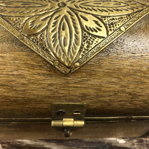 k82 7841 a indian accessory gift wooden domed boxes pretty