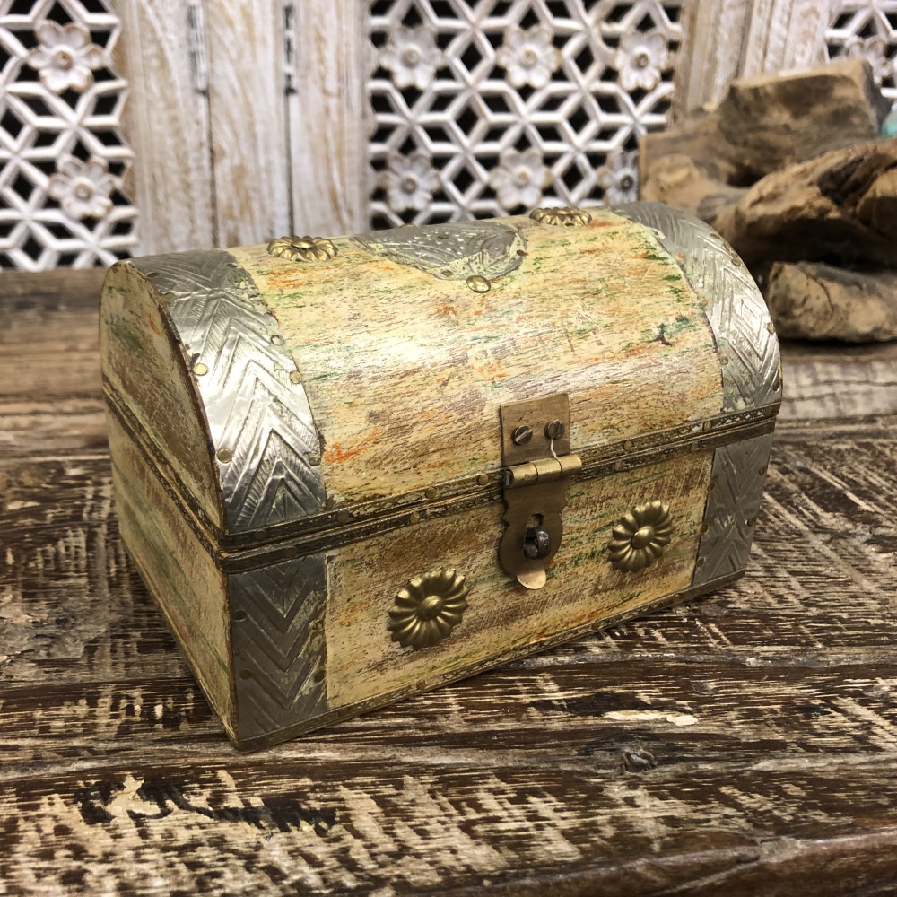 k82 7841 b indian accessory gift wooden domed boxes main