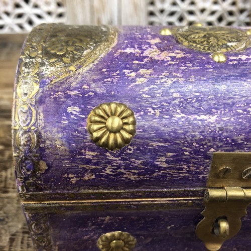 k82 7841 c indian accessory gift wooden domed boxes purple