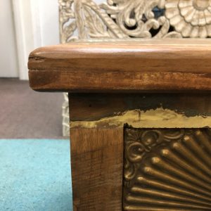 Alternative view of Bronze Sunburst Trunk